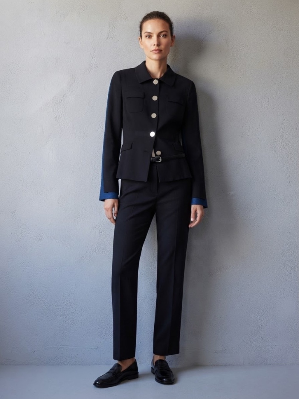 Elie Tahari Navy Wool Blazer Size 8 with Silver Hardware